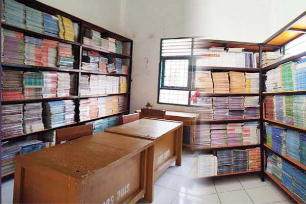 SMAN 1 Tebing Syahbandar - Perpustakaan